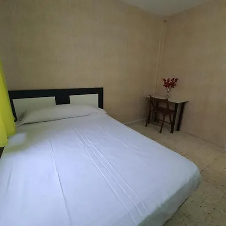 Apartamento Amplio Apartamento En El Centro De Triana